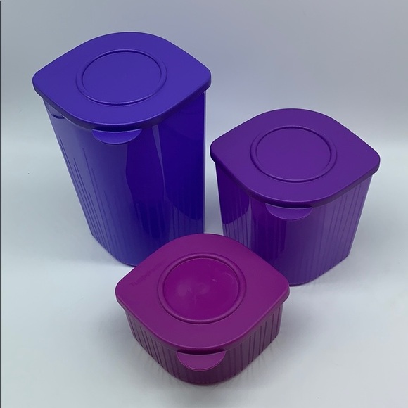 Tupperware Fresh N Cool Refrige Container Set of 3 - Picture 12 of 13